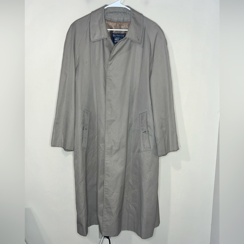 Vintage Burberry’s Trench Coat Wool Nova Check Lining Tan men’s 44